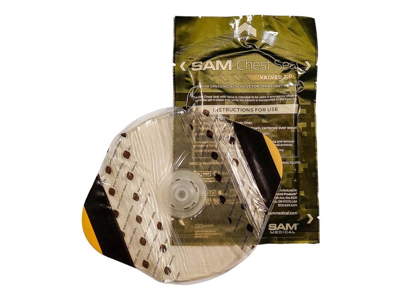Opatrunek wentylowy SAM CHEST SEAL with VENT 2.0 SCS - 282_1.jpg Opatrunek wentylowy SAM CHEST SEAL with VENT 2.0 SCS - 282_1.jpg