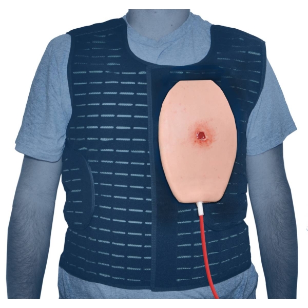 Trenażer do nauki zakładania opatrunku na rany klatki piersiowej Trueclot Chest Seal Application Trainer  - 409_0.jpg